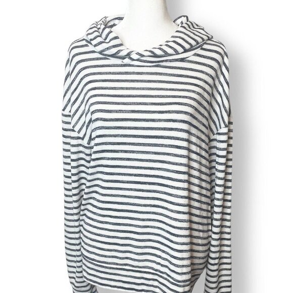 A New Day Sweater Women's Large L Long Sleeve Pullover Hooded Stripe White Navy - Picture 1 of 9